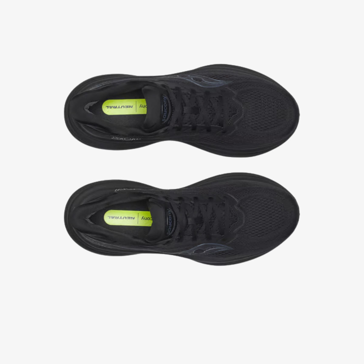 Saucony_Triumph_24_Triple_Black_Mens, top view