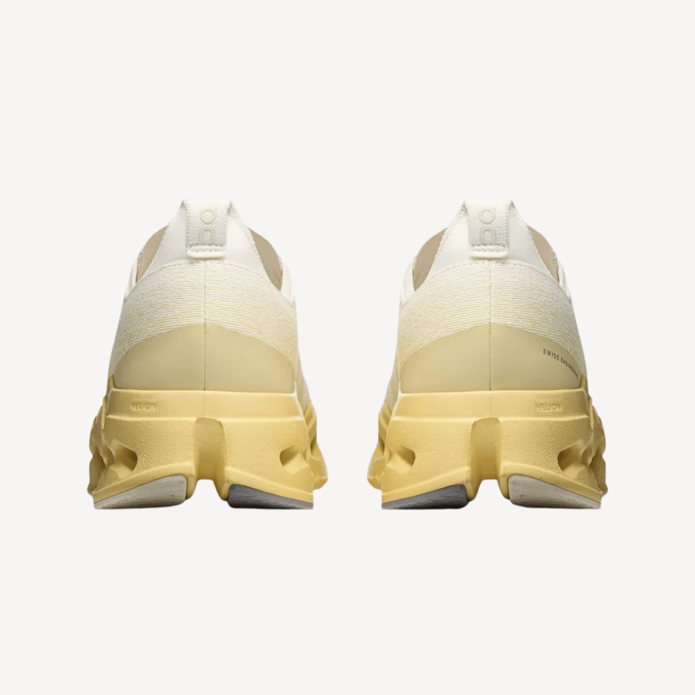 ON Cloudrunner Max 3 Ivory / Dijon Womens