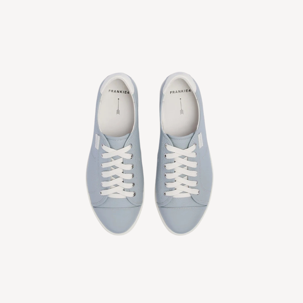 Frankie4 Nat III Bluish Chalk