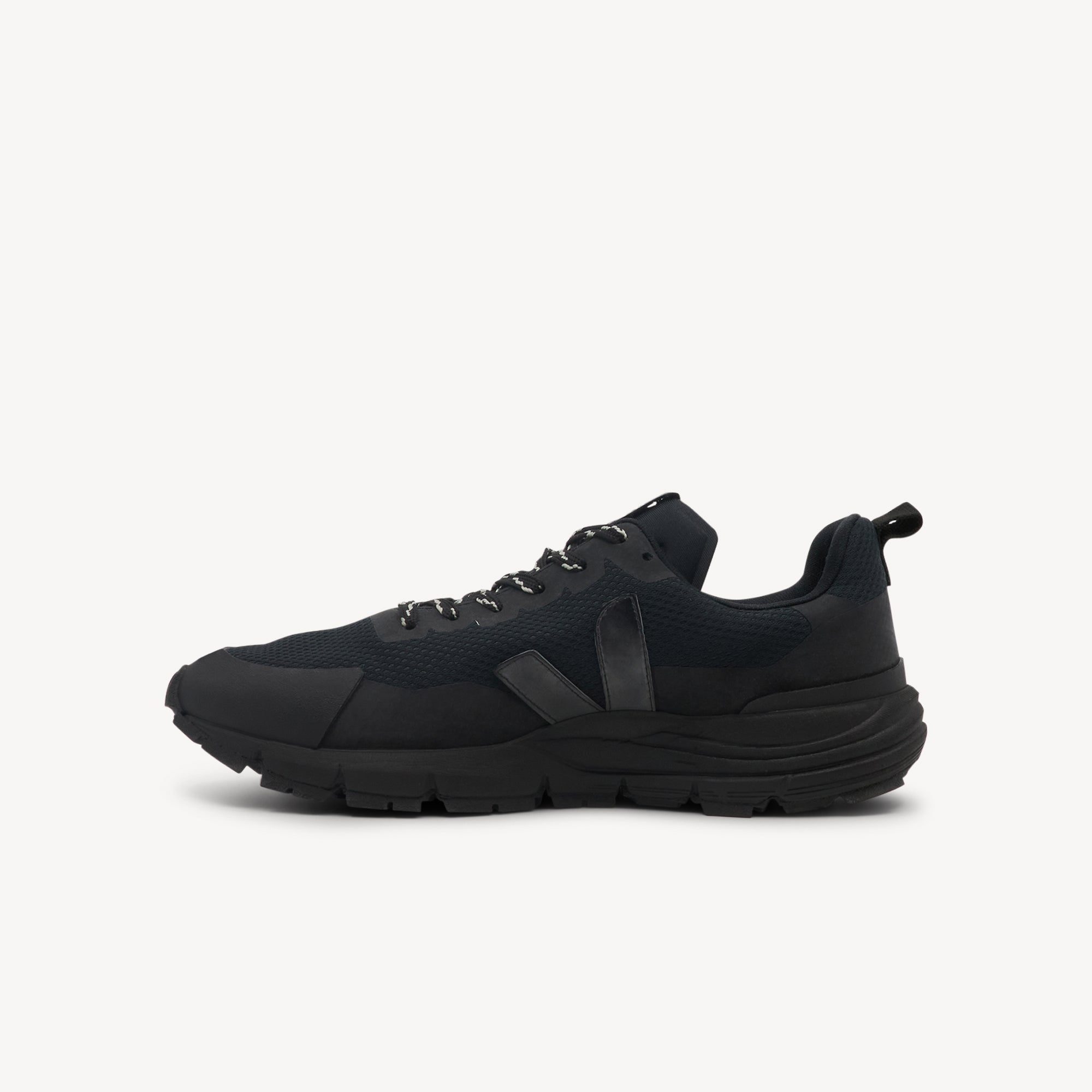 Veja Dekkan Canvas Sea Shepherd Mens