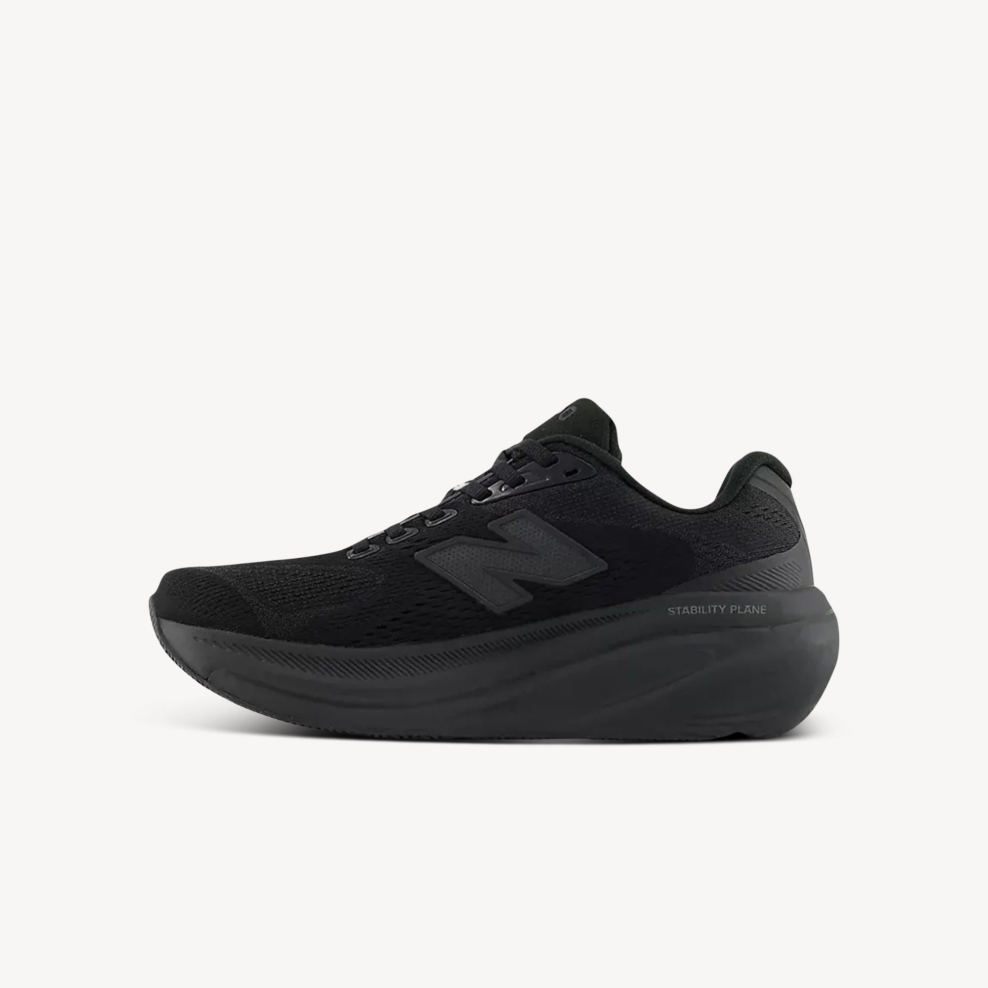 New Balance 860v15 Black / Black Womens